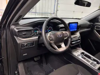 Ford Explorer 2023 XLT 4dr SUV
