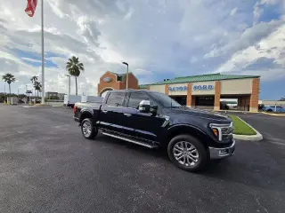 Ford F-150 2024 4x4 Lariat 4p SuperCrew 6.5 ft. SB