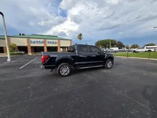 Ford F-150 2024 4x4 Lariat 4p SuperCrew 6.5 ft. SB
