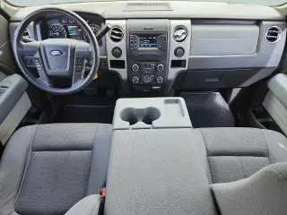 Ford F-150 2013 4x2 XLT 4dr SuperCrew Estilo Sidebar 5.5 ft. SB