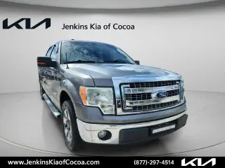 Ford F-150 2013 4x2 XLT 4dr SuperCrew Estilo Sidebar 5.5 ft. SB