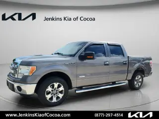 Ford F-150 2013 4x2 XLT 4dr SuperCrew Estilo Sidebar 5.5 ft. SB