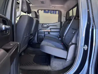 Chevrolet Silverado 1500 2021 4x4 RST 4p Cab Camioneta de Tripulacion 6.6 ft. CB