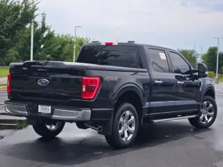 Ford F-150 2022 4x4 XLT 4dr SuperCrew 5.5 ft. SB