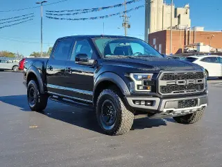 Ford F-150 2018 4x4 Raptor 4dr SuperCrew 5.5 ft. SB