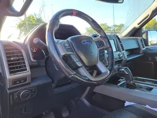 Ford F-150 2018 4x4 Raptor 4dr SuperCrew 5.5 ft. SB