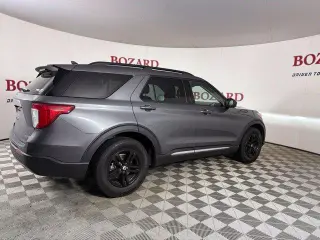 Ford Explorer 2022 AWD XLT 4dr SUV