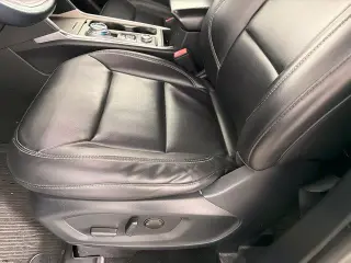 Ford Explorer 2022 AWD XLT 4dr SUV