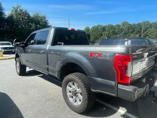 Ford F-350 Super Duty 2019 4x4 Platinum 4dr Crew Cab 6.8 ft. SB SRW Pickup