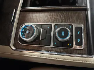 Ford Expedition MAX 2019 4x4 Limited 4dr SUV