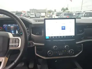 Ford Expedition 2024 4x2 XLT 4p SUV