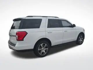 Ford Expedition 2024 4x2 XLT 4p SUV