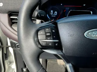 Ford Explorer 2025 AWD Platinum 4dr SUV