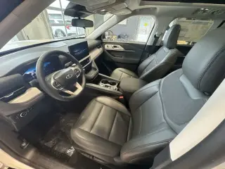 Ford Explorer 2025 AWD Active 4dr SUV