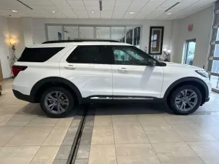 Ford Explorer 2025 AWD Active 4dr SUV