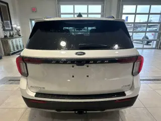 Ford Explorer 2025 AWD Active 4dr SUV