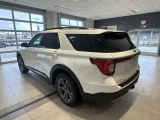 Ford Explorer 2025 AWD Active 4dr SUV