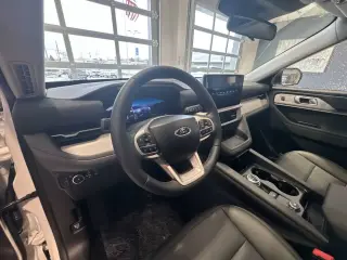 Ford Explorer 2025 AWD Active 4dr SUV
