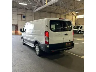 Ford Transit 2025 250 3dr SWB Low Roof Camioneta de Carga