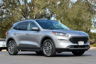 Ford Escape Plug-In Hybrid 2022 SEL 4dr SUV