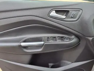 Ford Escape 2019 4x4 SE 4p SUV