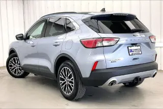 Ford Escape Plug-In Hybrid 2022 Titanium 4p SUV