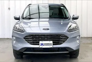 Ford Escape Plug-In Hybrid 2022 Titanium 4p SUV