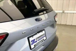 Ford Escape Plug-In Hybrid 2022 Titanium 4p SUV
