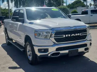 Ram 1500 2022 4x4 Big Horn 4p Cab 6.4 ft. SB Camioneta