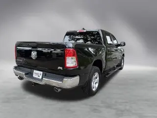 Ram 1500 2024 4x2 Big Horn 4dr Crew Cab 5.6 ft. SB Pickup