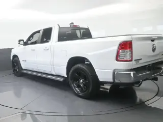 Ram 1500 2022 4x4 Big Horn 4p Cubica Quad Cab 6.4 ft. SB Pickup