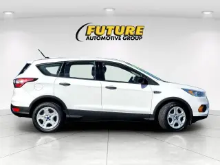 Ford Escape 2017 S 4 SUV