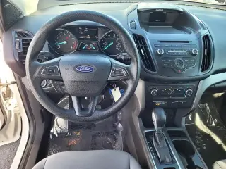 Ford Escape 2017 S 4 SUV