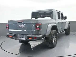 Jeep Gladiator 2026 4x4 Mojave 4dr Crew Cab 5.0 ft. SB