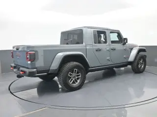 Jeep Gladiator 2026 4x4 Mojave 4dr Crew Cab 5.0 ft. SB