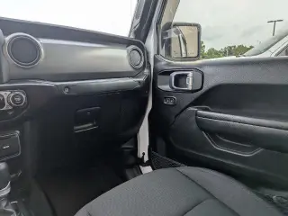 Jeep Gladiator 2021 4x4 Sport 4dr Crew Cab 5.0 ft. CB