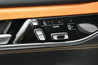 Jeep Grand Wagoneer 2022 4x4 Serie III 4p SUV