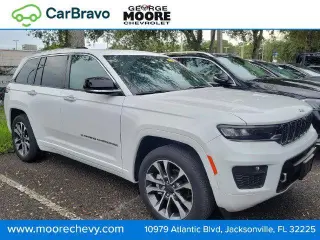 Jeep Grand Cherokee 2023 4x4 Overland 4p SUV