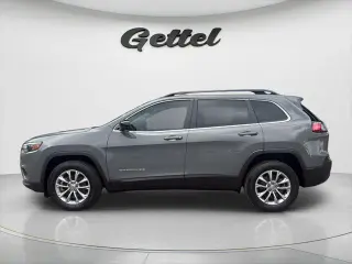 Jeep Cherokee 2022 4x4 Latitude Lux SUV 4p