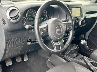 Jeep Wrangler Unlimited 2016 4x4 Sahara 4p SUV