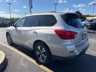 2017 Nissan Pathfinder