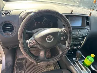 2017 Nissan Pathfinder