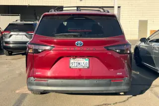 2025 Toyota Sienna