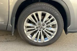 2026 Toyota Highlander Hybrid