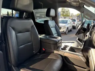 2021 Chevrolet Silverado 1500 4WD Crew Cab Short Bed LTZ