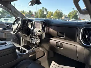2021 Chevrolet Silverado 1500 4WD Crew Cab Short Bed LTZ