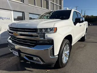 2021 Chevrolet Silverado 1500 4WD Crew Cab Short Bed LTZ