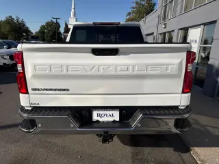 2021 Chevrolet Silverado 1500 4WD Crew Cab Short Bed LTZ