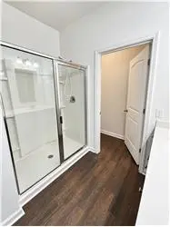 Propiedad de alquiler con 4 habitaciones y 2 baños en Richmond Hill