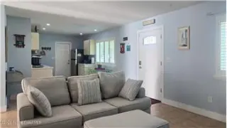 Propiedad de alquiler con 2 dormitorios y 2 baños en Edgewater
